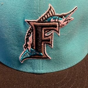 Florida/Miami Marlins fitted hat size 8-1997 World Series patch on side